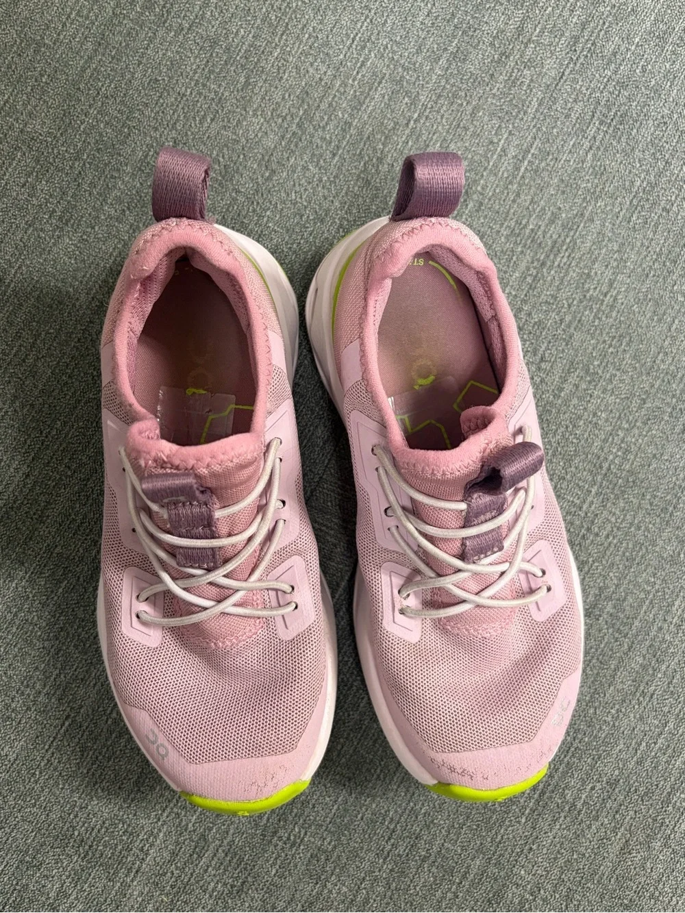OnCloud Girl’s Pink with Lime Accent Athletic Sneakers